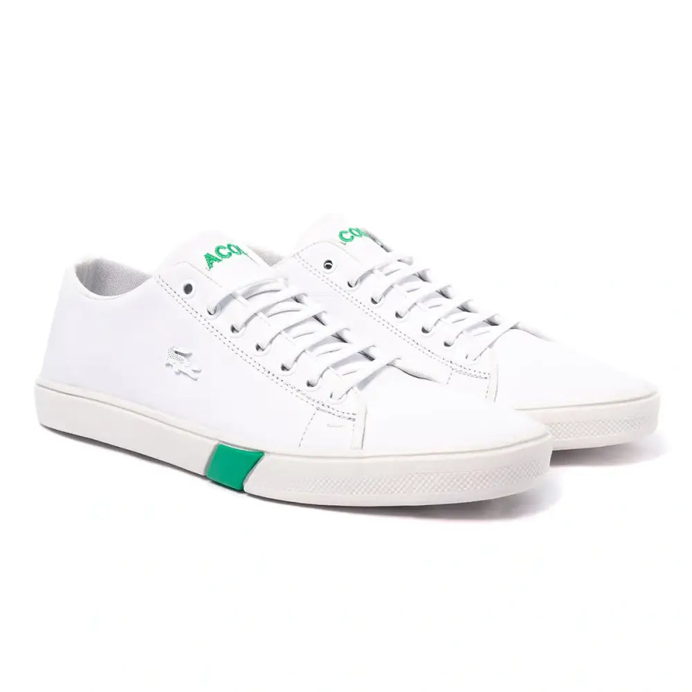 Imagem de sapatênis Lacoste Carnaby em couro sintético com detalhes verdes