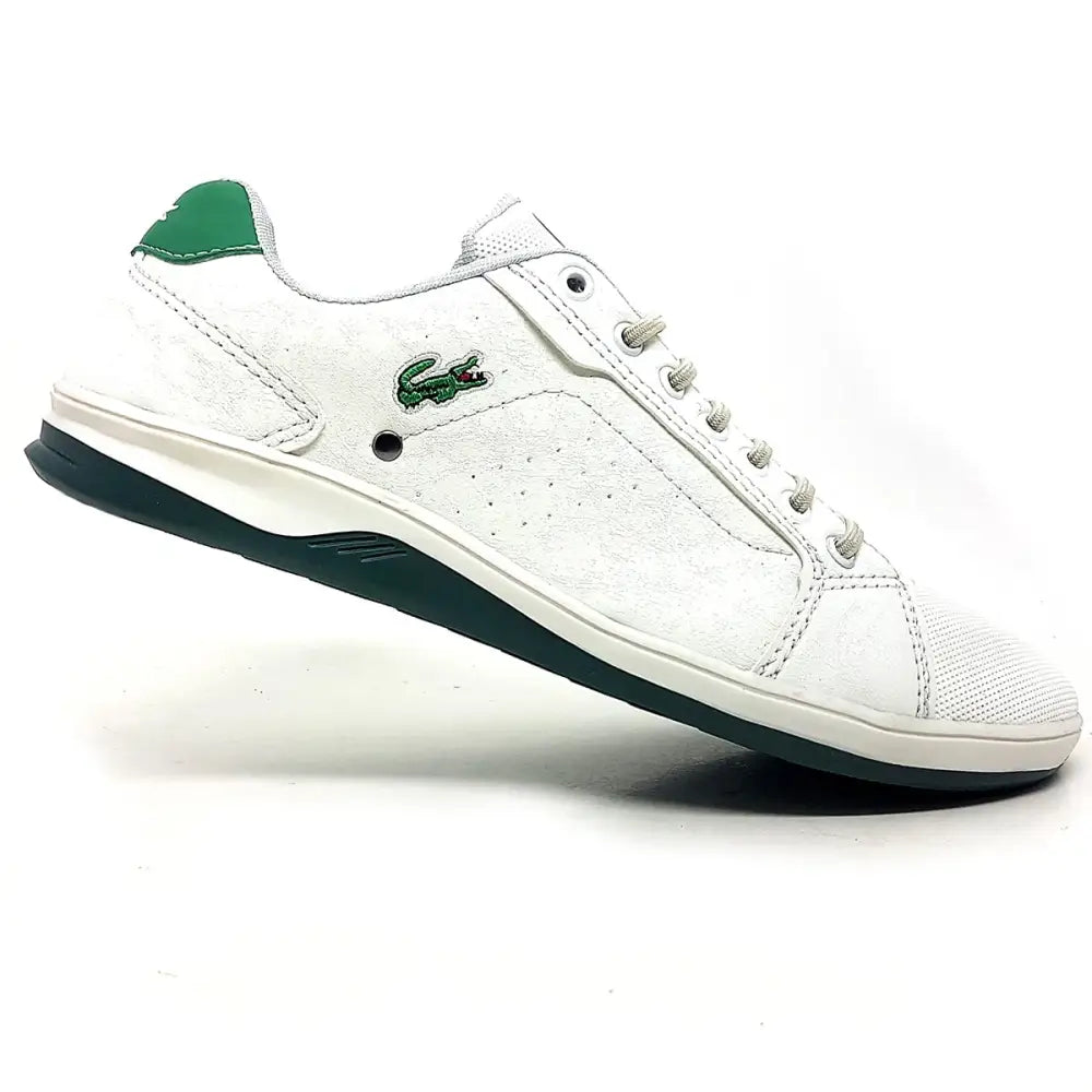 Imagem de sapatênis Lacoste masculino com couro sintético branco e detalhes verdes