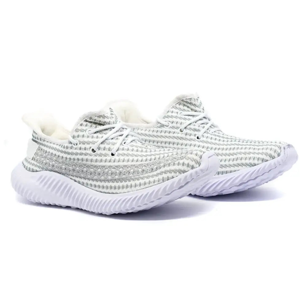 Imagem de tênis esportivos brancos listrados adidas yeezy boost 350 premium