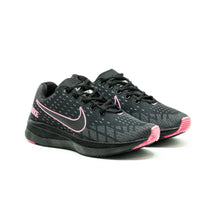 Tênis Nike Full Zoom Conforto e Tração com design preto e rosa para corrida